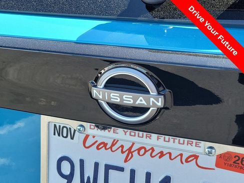 Used 2025 Nissan Kicks SR FWD image 24
