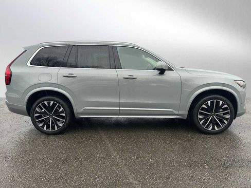 New 2026 Volvo XC90 B6 Ultra image 2