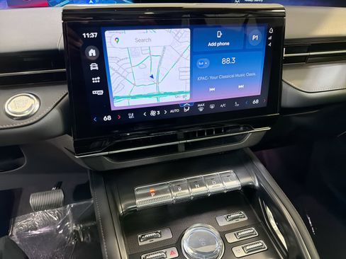 New 2026 Lincoln Nautilus Premier image 19