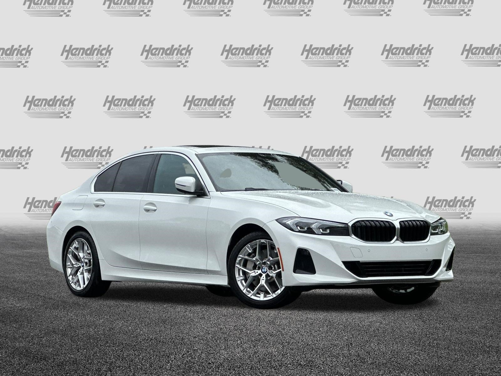 Used 2026 BMW 330i Sedan w/ Convenience Package RWD image 2
