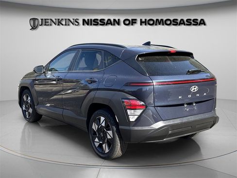 Used 2024 Hyundai Kona SEL image 10