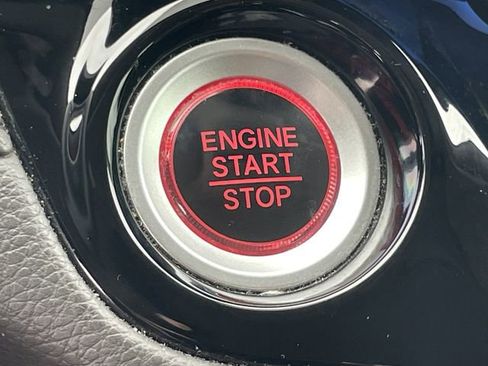 Used 2019 Honda Odyssey Elite image 19