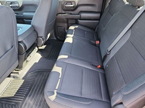 Used 2023 Chevrolet Silverado 1500 Custom image 13