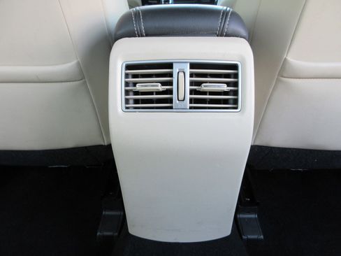 Used 2016 Nissan Maxima Platinum image 22