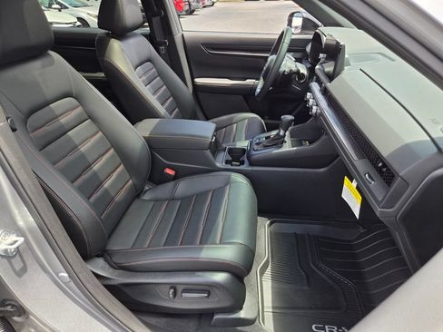 Used 2025 Honda CR-V Sport-L image 18