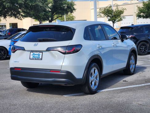 Used 2024 Honda HR-V LX image 6