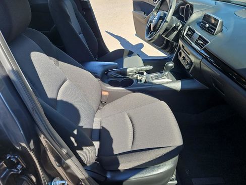 Used 2014 MAZDA MAZDA3 i Sport image 15