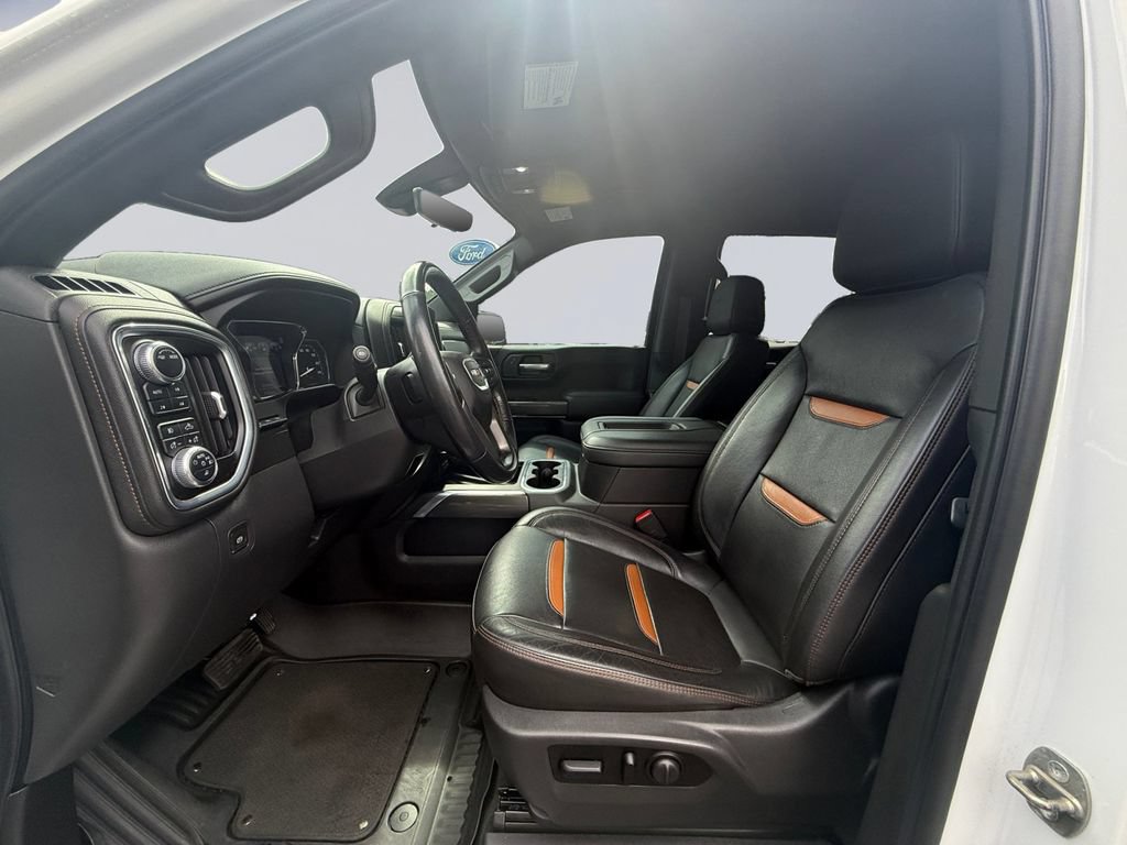 Used 2021 GMC Sierra 1500 AT4 w/ Technology Package AWD/4WD image 11