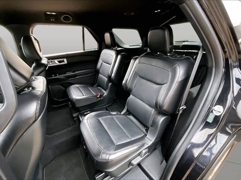 Used 2020 Ford Explorer Limited AWD/4WD image 19