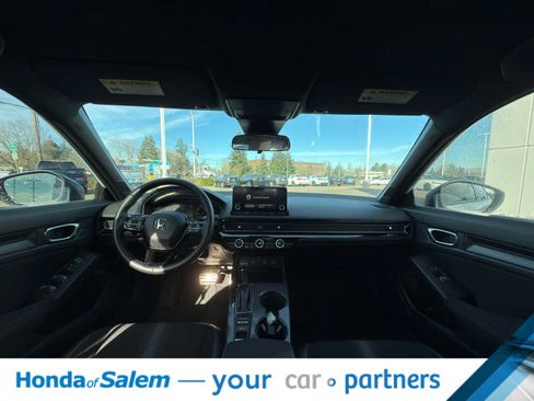 Used 2023 Honda Civic Sport image 10