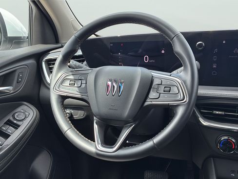 Used 2025 Buick Encore GX Preferred FWD image 19