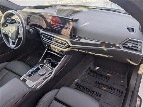 Used 2023 BMW i4 eDrive35 w/ Premium Package image 21