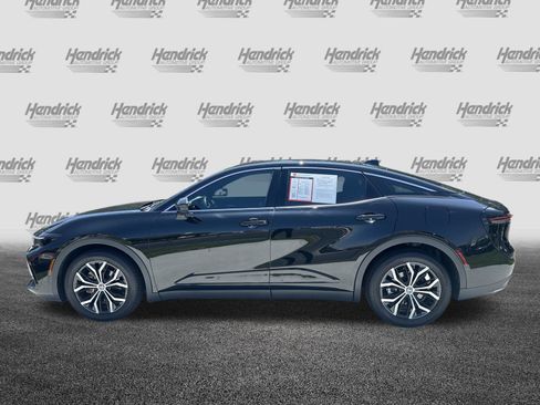 Certified 2023 Toyota Crown AWD/4WD image 7