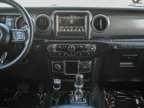 Used 2022 Jeep Wrangler Unlimited Sport AWD/4WD image 13