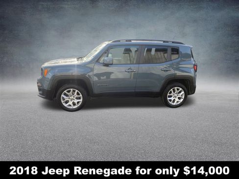 Used 2018 Jeep Renegade Latitude image 2