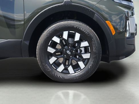 Used 2026 Hyundai Santa Cruz SEL FWD image 4