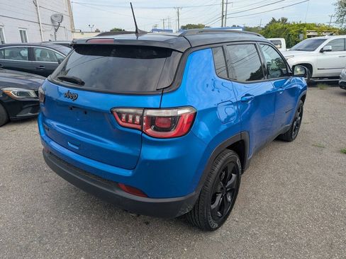 Used 2019 Jeep Compass Latitude AWD/4WD image 7