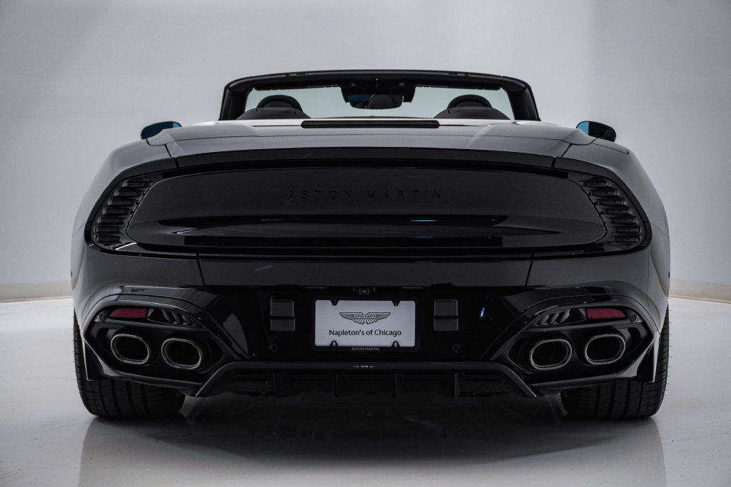 Used 2026 Aston Martin Vanquish Convertible RWD image 9