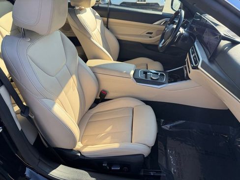 Used 2024 BMW 430i Convertible image 25