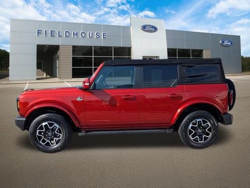 Used 2022 Ford Bronco Outer Banks AWD/4WD image 13