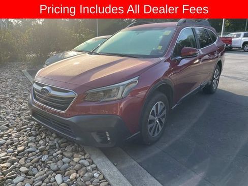 Used 2021 Subaru Outback Premium AWD/4WD image 1