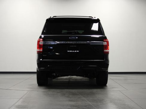 Used 2020 Ford Expedition XLT w/ Equipment Group 202A RWD image 5