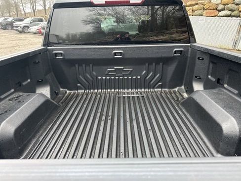 Used 2023 Chevrolet Silverado 1500 RST image 8
