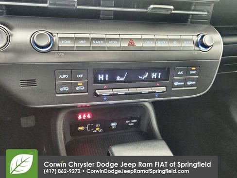 Used 2025 Hyundai Kona SEL image 26