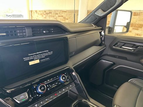 New 2026 GMC Sierra 2500 AT4X w/ AT4X AEV Edition AWD/4WD image 27