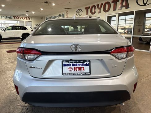 Certified 2024 Toyota Corolla LE FWD image 9