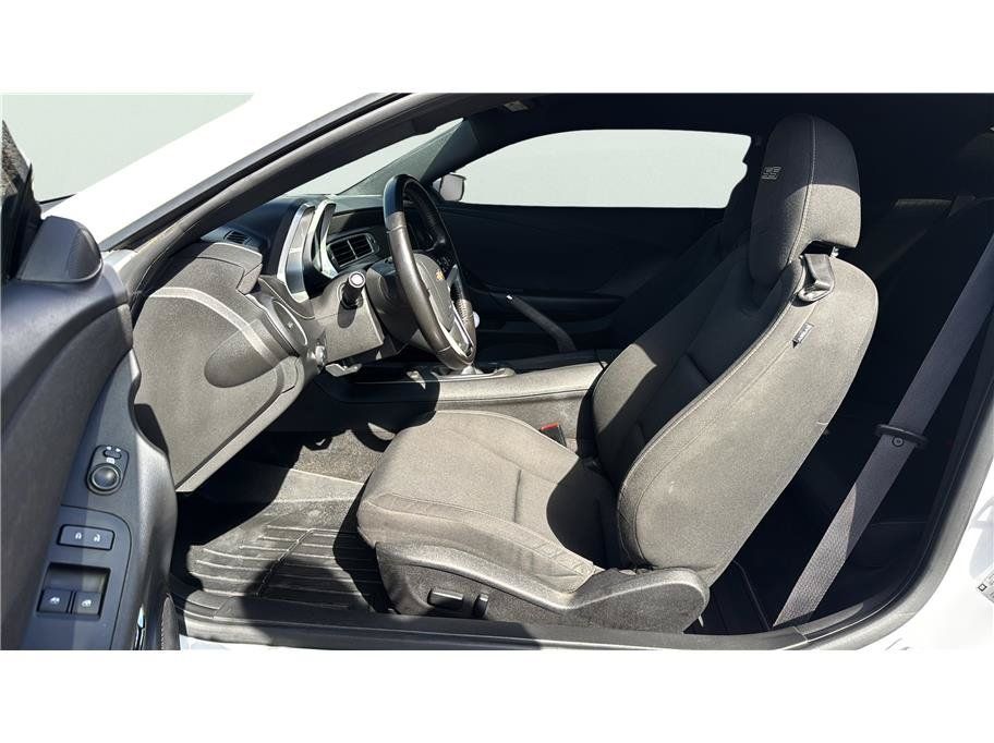 Used 2015 Chevrolet Camaro SS w/ RS Package RWD image 16