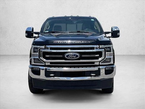 Used 2022 Ford F250 Lariat w/ Lariat Ultimate Package AWD/4WD image 3