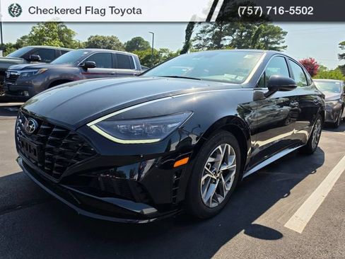 Used 2023 Hyundai Sonata SEL FWD image 1