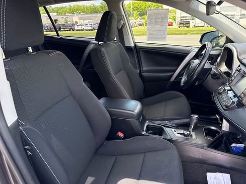 Used 2018 Toyota RAV4 XLE w/ Plus Extra Value Package AWD/4WD image 13