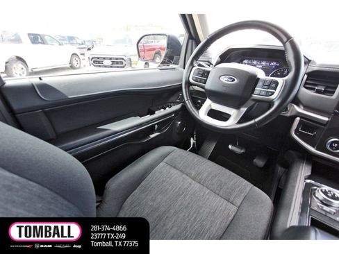 Used 2022 Ford Expedition XLT RWD image 9