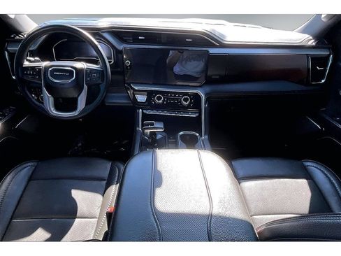 Used 2024 GMC Sierra 1500 Denali w/ Denali Reserve Package AWD/4WD image 8