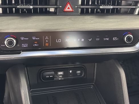 Certified 2024 Kia Sportage X-Pro Prestige AWD/4WD image 23