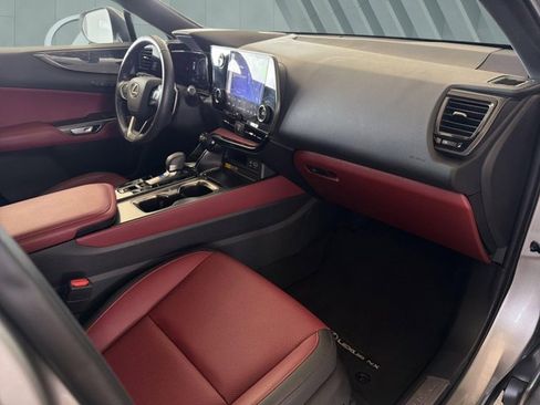 Certified 2025 Lexus NX 250 FWD w/ Towing Package (2000 Lbs) image 26
