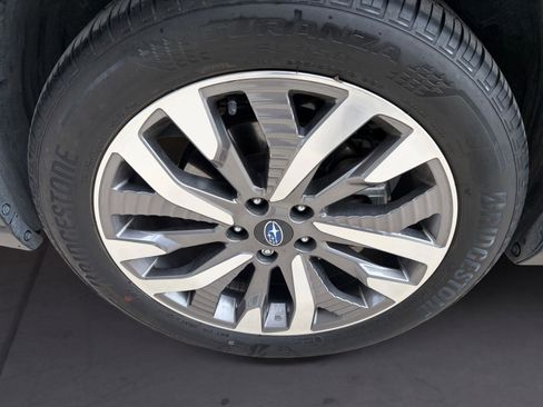 Used 2025 Subaru Forester Touring image 14