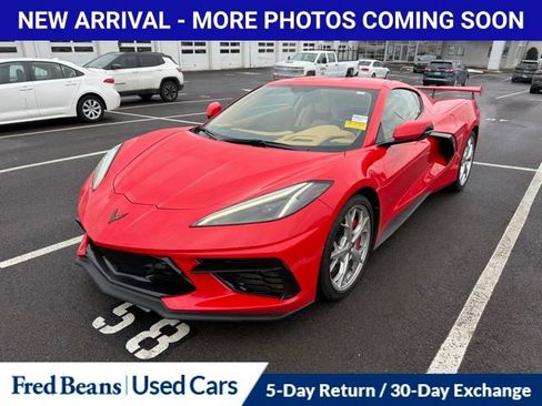 Used 2023 Chevrolet Corvette Stingray Premium Cpe w/ Z51 Performance Package image 3