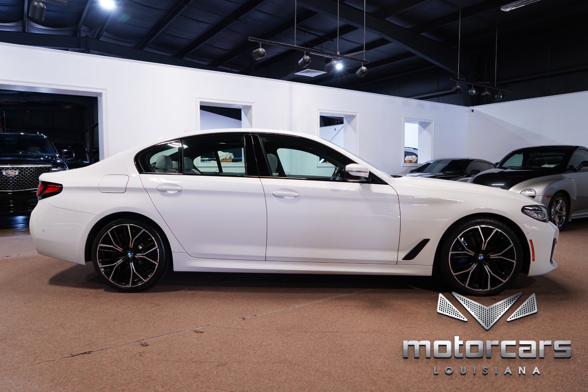 Used 2022 BMW 540i w/ M Sport Package RWD image 8