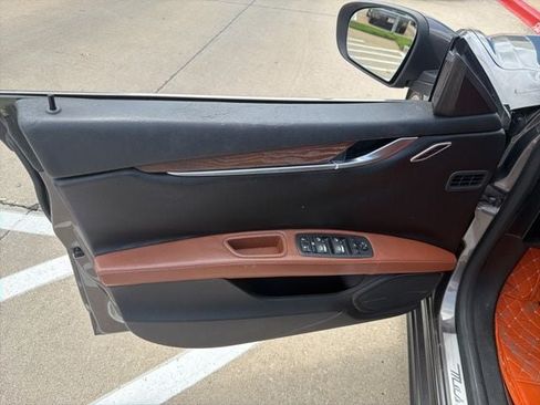 Used 2017 Maserati Ghibli S RWD image 15