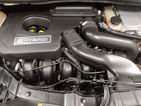 Used 2017 Ford C-MAX SE image 30