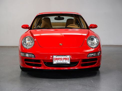 Used 2005 Porsche 911 Carrera RWD image 5