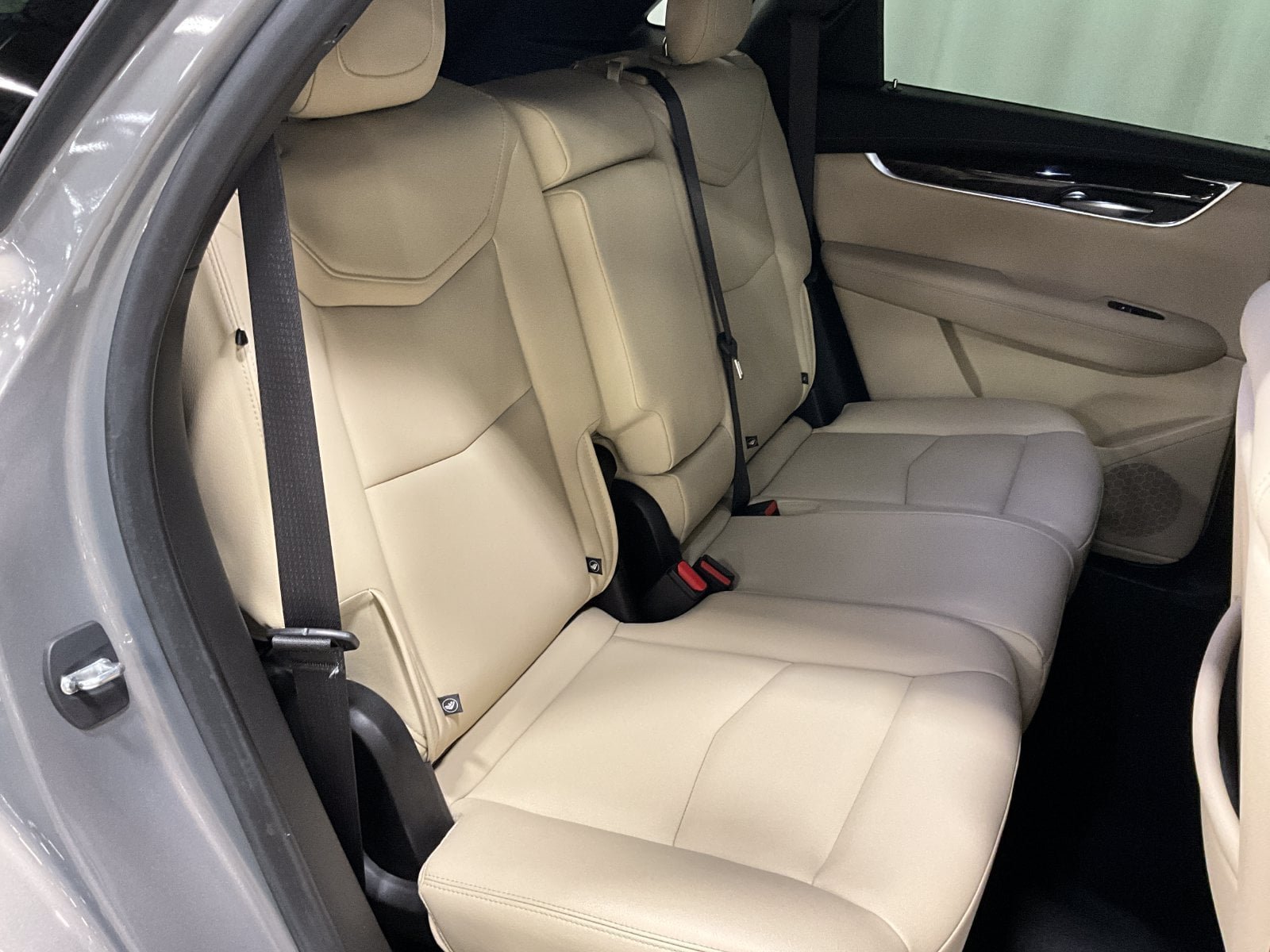 Used 2019 Cadillac XT5 AWD image 25