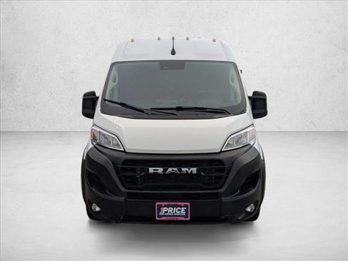 Used 2024 RAM ProMaster 2500 w/ Convenience Group image 2