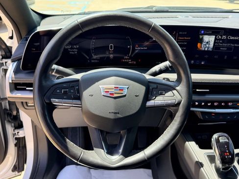 Used 2024 Cadillac XT4 Premium Luxury w/ Active Safety Package AWD/4WD image 13
