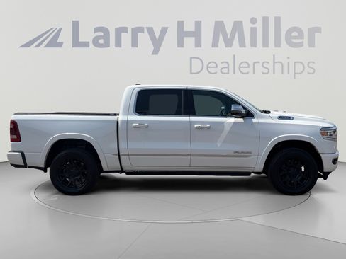 Used 2023 RAM 1500 Limited AWD/4WD image 7