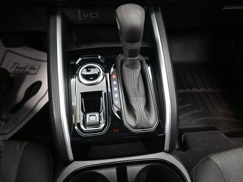 Used 2024 Chevrolet Colorado W/T w/ Safety Package image 11