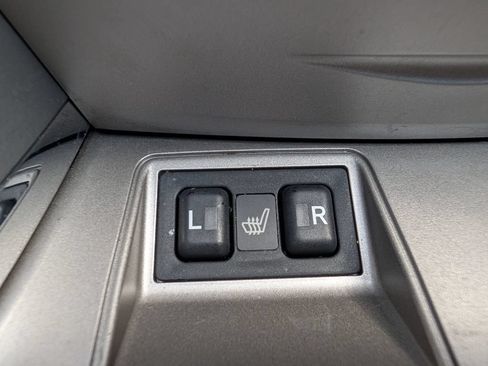 Used 2008 Toyota Camry Hybrid w/ Upgrade Pkg w/ Navigation FWD image 13